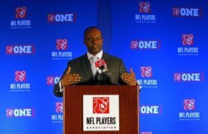 The NFLPA CEO DeMaurice Smith will go forward in defending Tom Brady in appealing the decision against Roger Goodell.